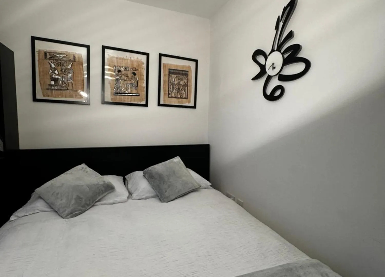 Entire Flat Custom House Apartment London